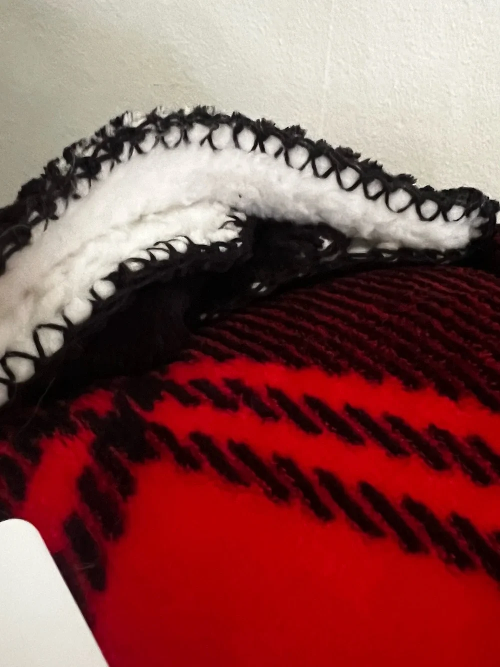 PINK Victoria's Secret Red and Black Plaid Cozy Plush Blanket